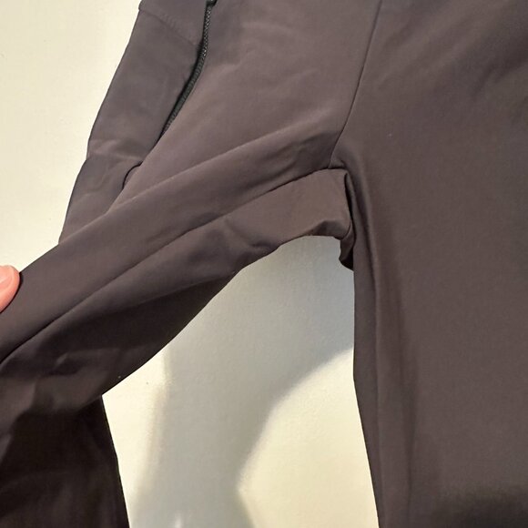 EUC Athleta Stellar Tight in Espresso - Small - MAKE AN OFFER - Picture 5 of 6